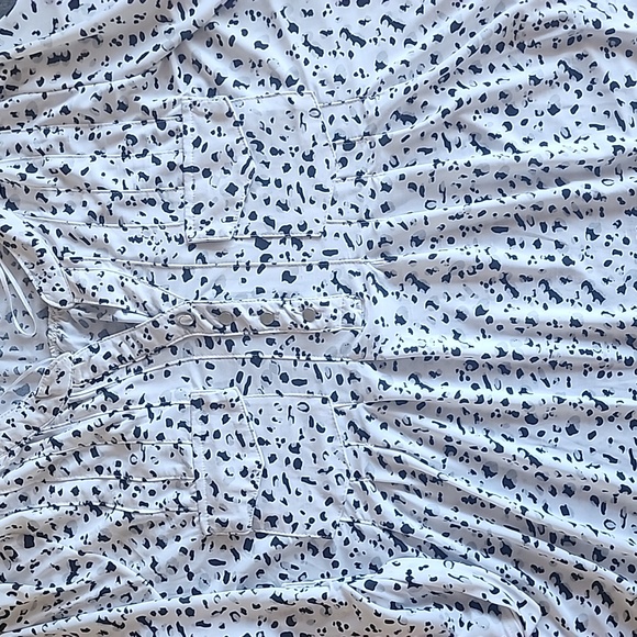 Womens button up top - Picture 5 of 9